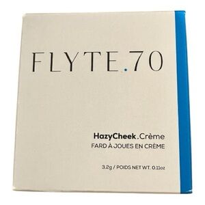 Flyte.70 HazyCheek Crème